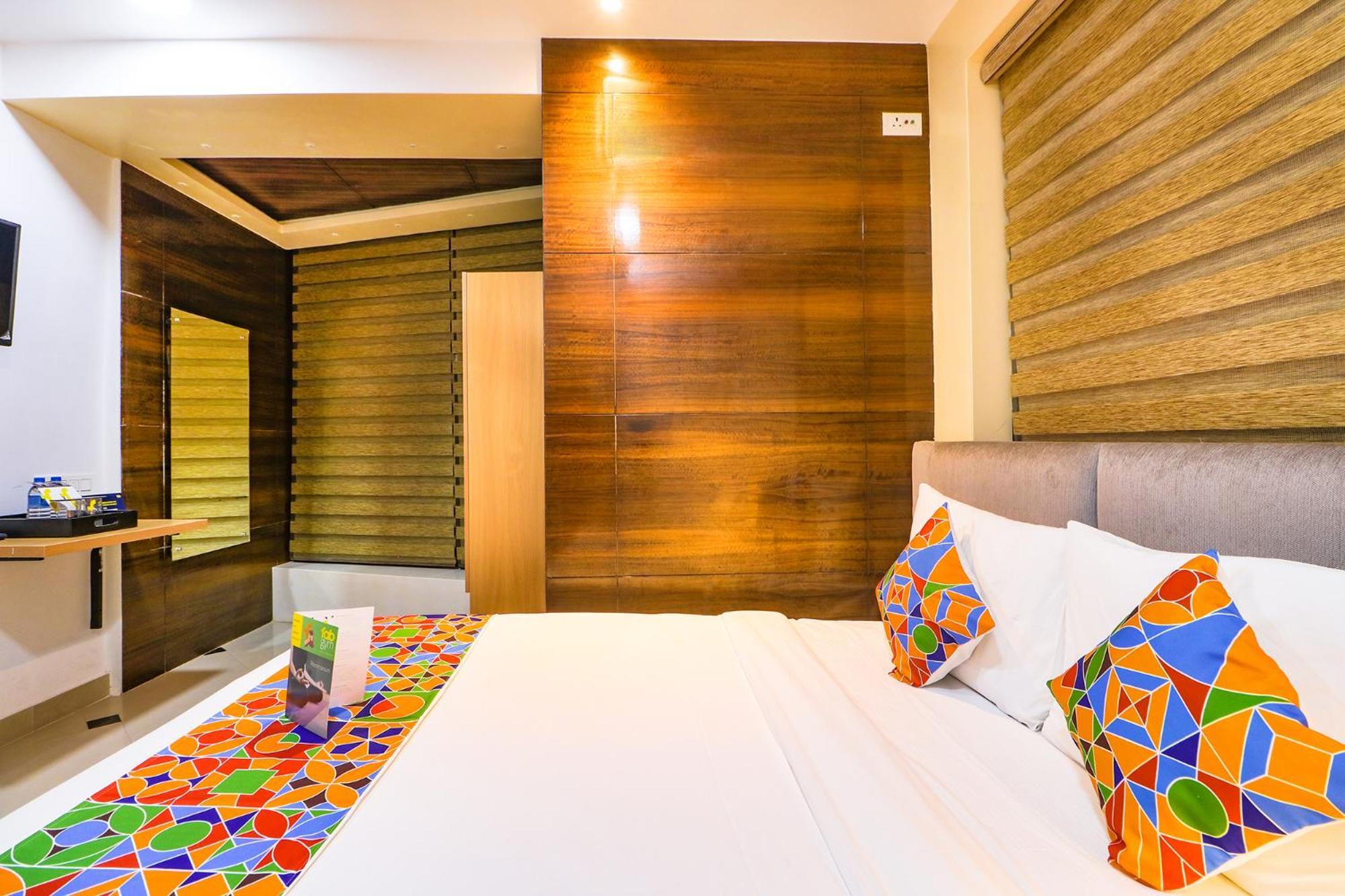 Fabhotel Azure Sky - Nr Ruby Hospital Jādabpur Eksteriør bilde